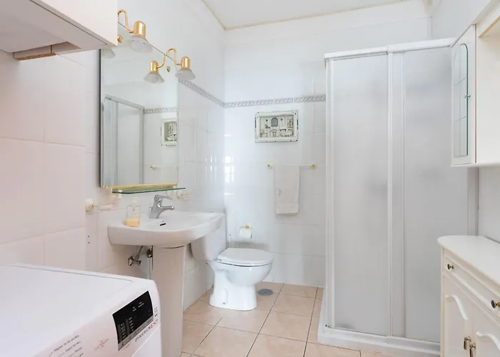 Luxusapartment By Interhome דירה *